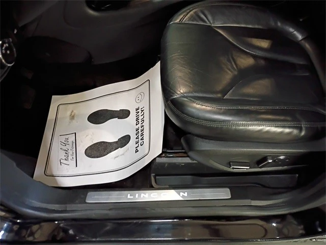 2019 Lincoln MKC - Image 12 of 12