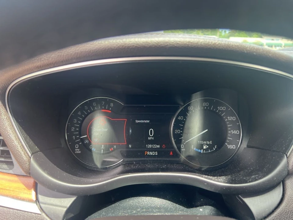 2019 Lincoln MKC - Image 7 of 12