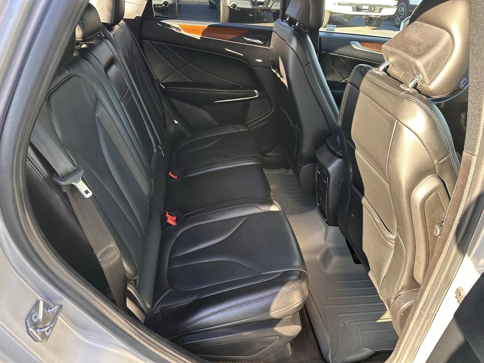2019 Lincoln MKC - Image 16 of 21