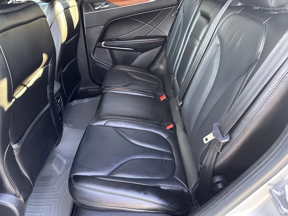 2019 Lincoln MKC - Image 12 of 12