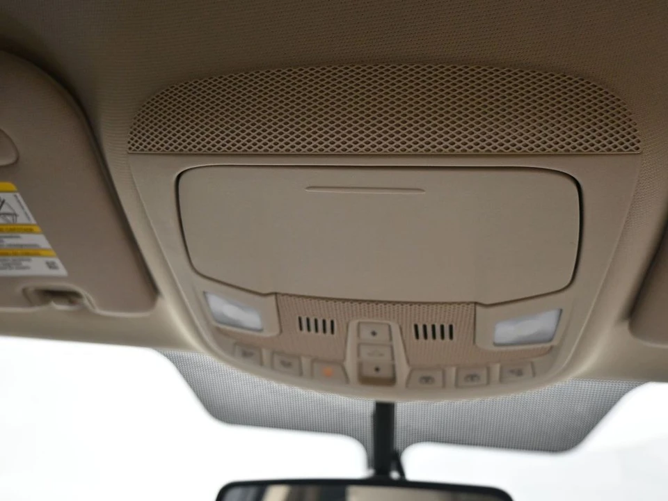 2019 Lincoln MKC - Image 17 of 21