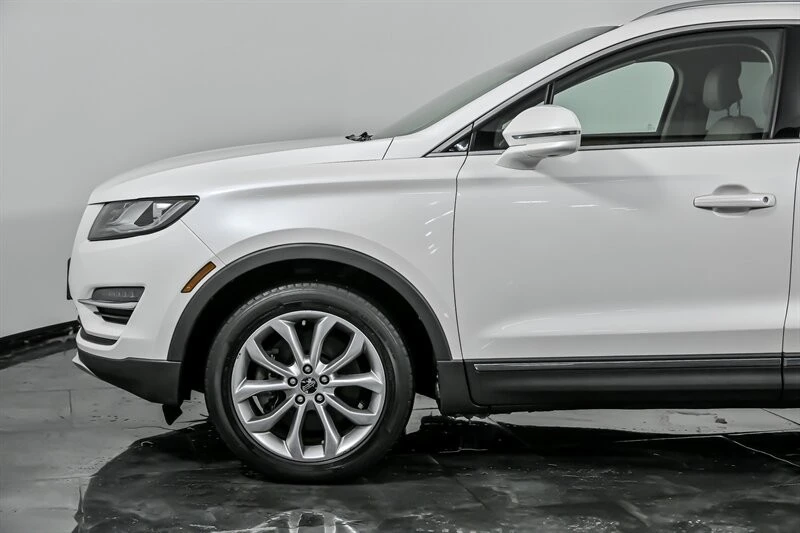 2019 Lincoln MKC - Image 6 of 12