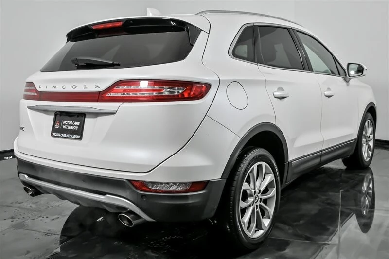 2019 Lincoln MKC - Image 11 of 12