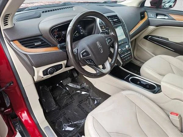 2019 Lincoln MKC - Image 10 of 21