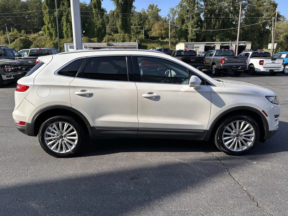 2019 Lincoln MKC - Image 5 of 12