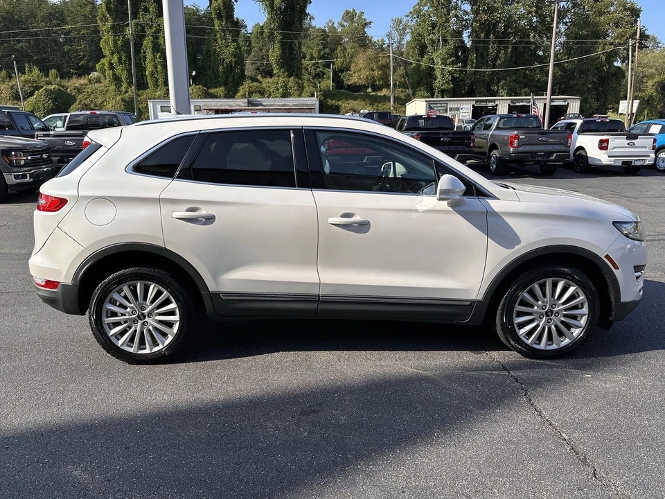 2019 Lincoln MKC - Image 5 of 12