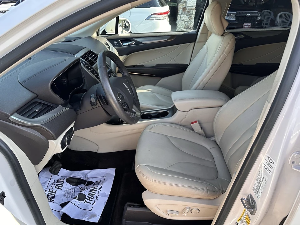 2019 Lincoln MKC - Image 10 of 12