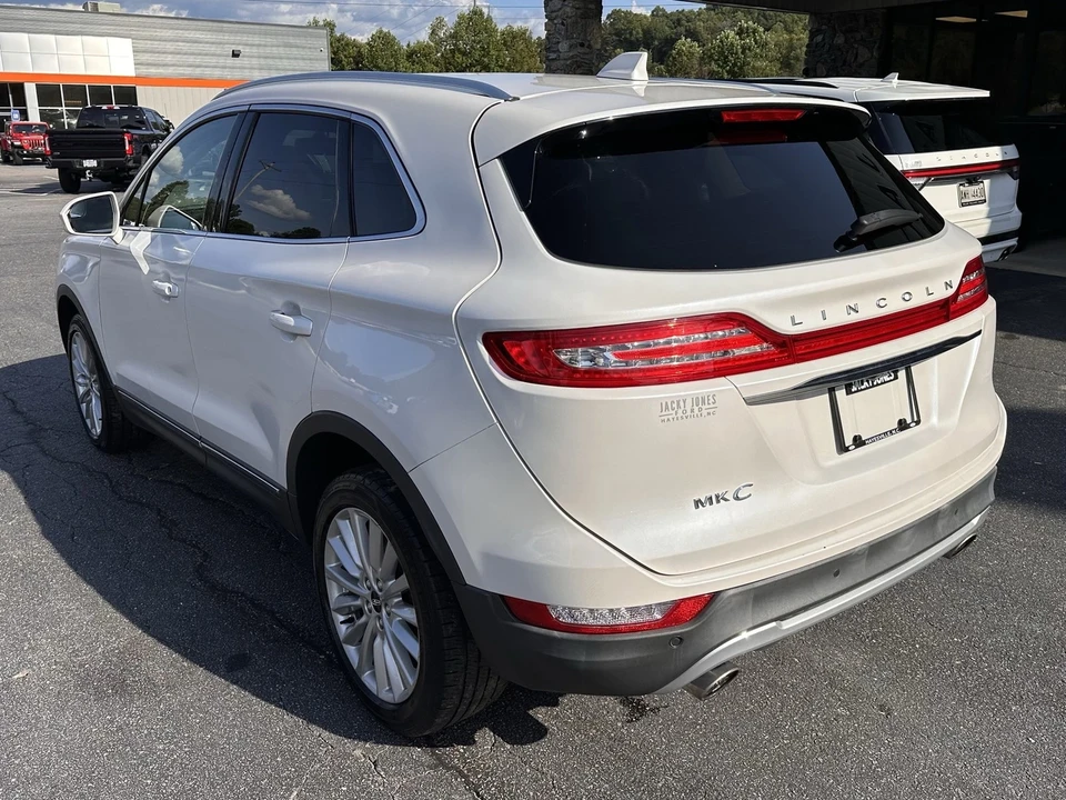 2019 Lincoln MKC - Image 8 of 12