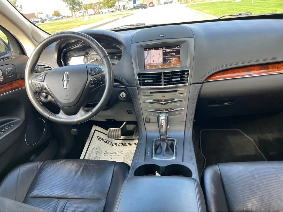 2019 Lincoln MKT - Image 5 of 18