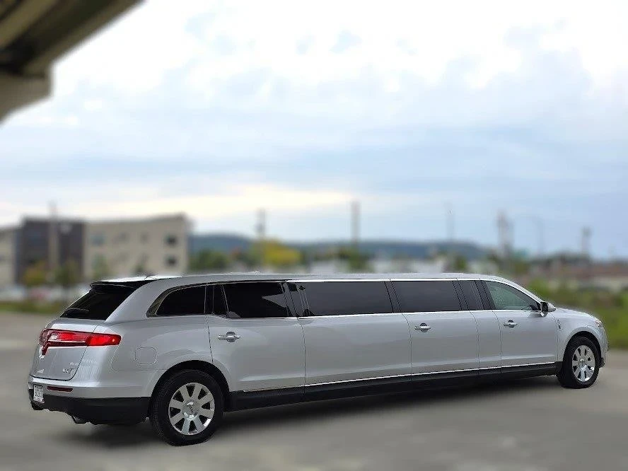 2019 Lincoln MKT - Image 6 of 20