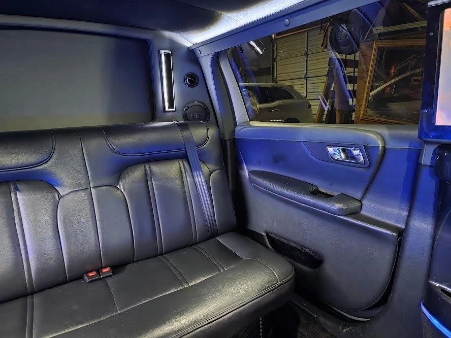 2019 Lincoln MKT - Image 16 of 20