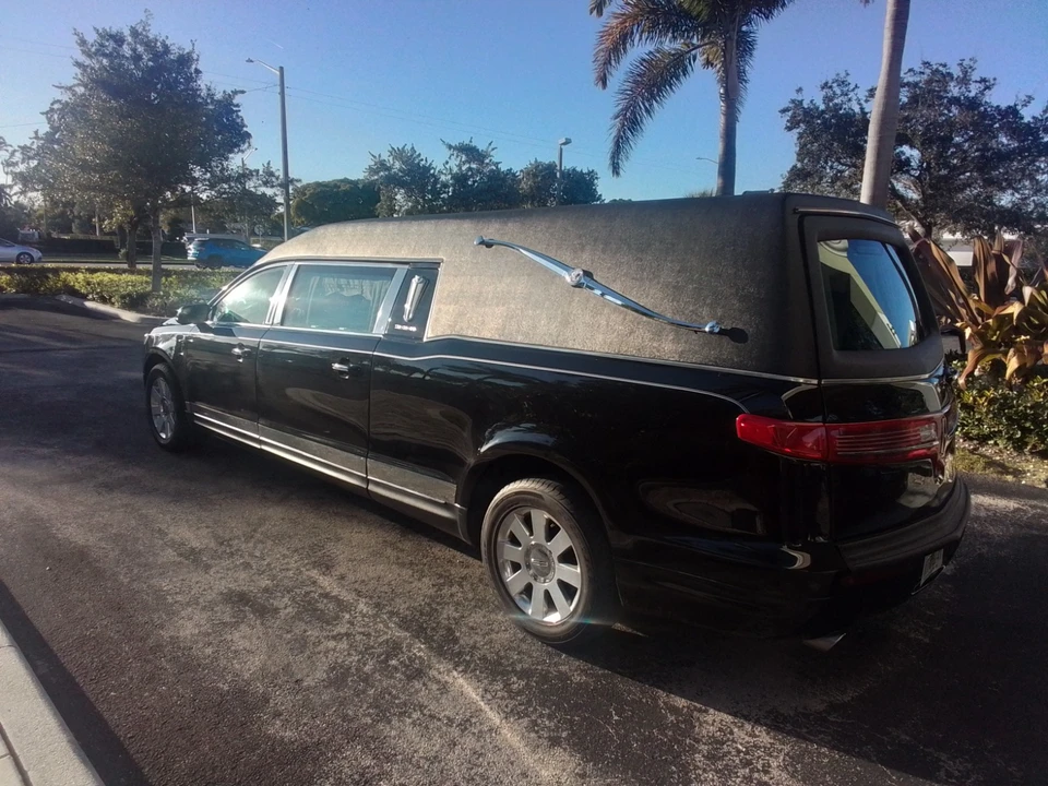 2019 Lincoln MKT - Image 6 of 21