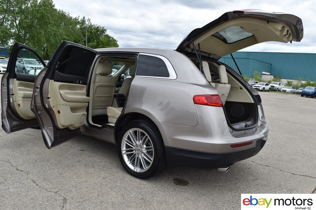 2019 Lincoln MKT - Image 19 of 21