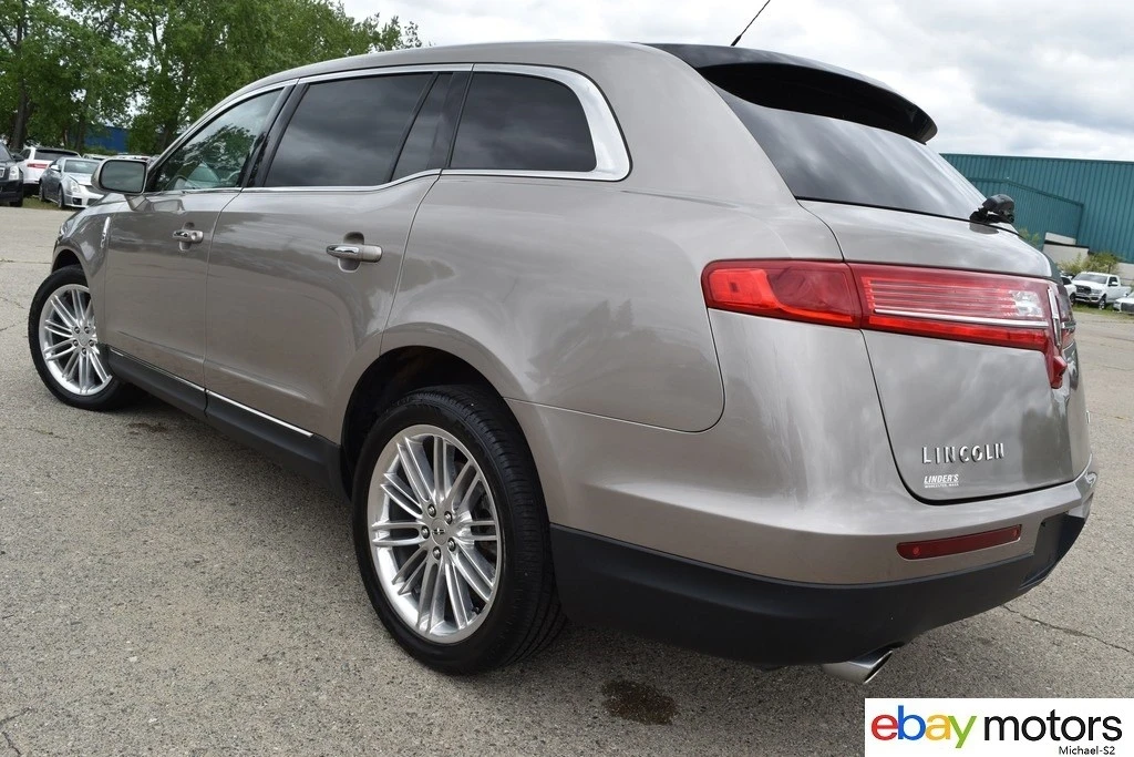 2019 Lincoln MKT - Image 7 of 21