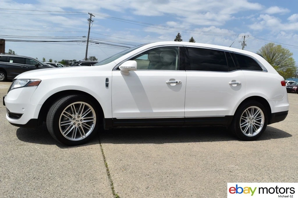 2019 Lincoln MKT - Image 8 of 21