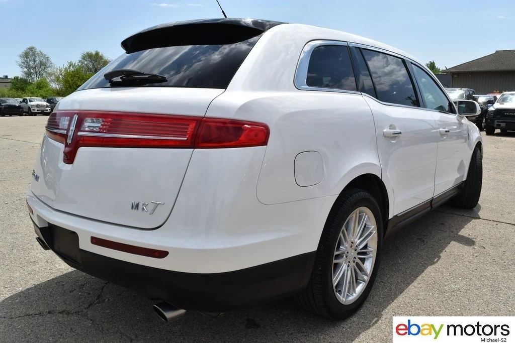 2019 Lincoln MKT - Image 5 of 21