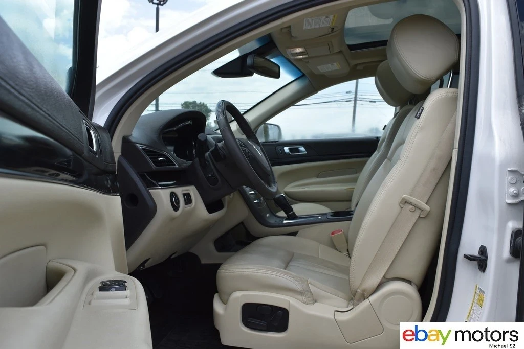 2019 Lincoln MKT - Image 10 of 21