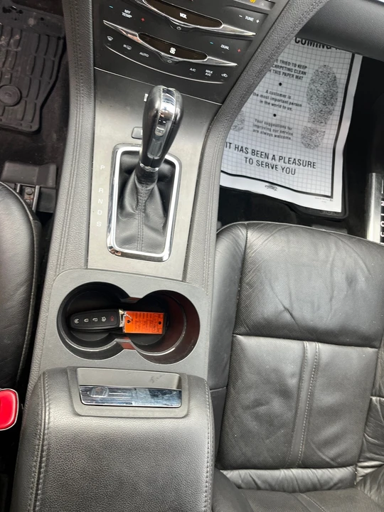 2019 Lincoln MKT - Image 15 of 21