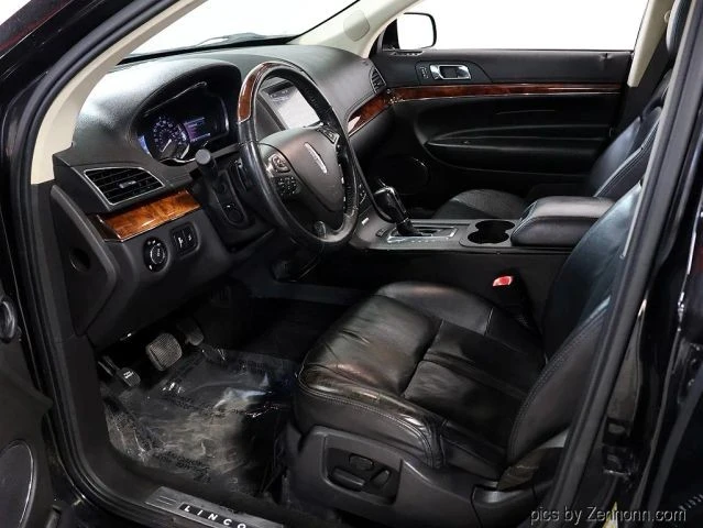 2019 Lincoln MKT - Image 11 of 21