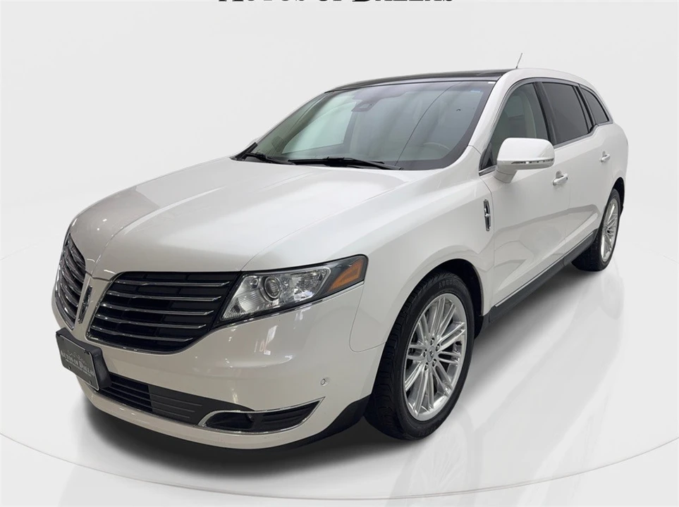 2019 Lincoln MKT - Image 2 of 12