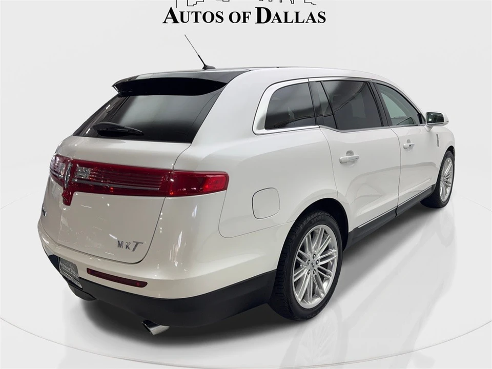 2019 Lincoln MKT - Image 6 of 12