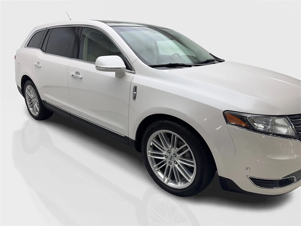 2019 Lincoln MKT - Image 12 of 12