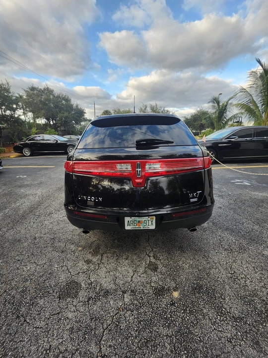 2019 Lincoln MKT - Image 7 of 21