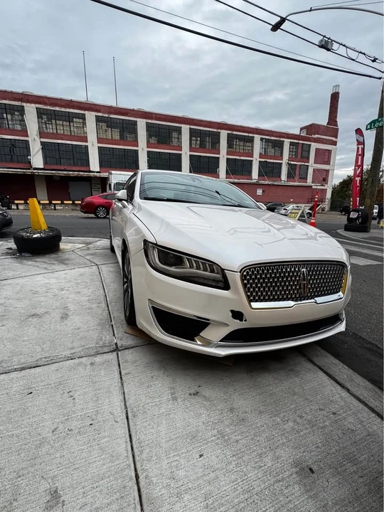 2019 Lincoln MKZ - Image 6 of 9