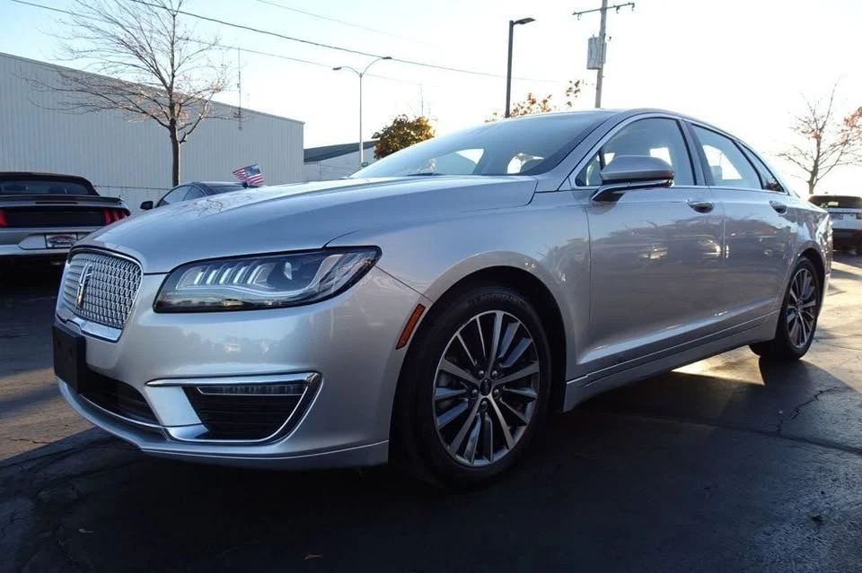 2019 Lincoln MKZ - Image 4 of 19
