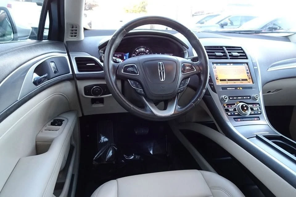 2019 Lincoln MKZ - Image 15 of 19