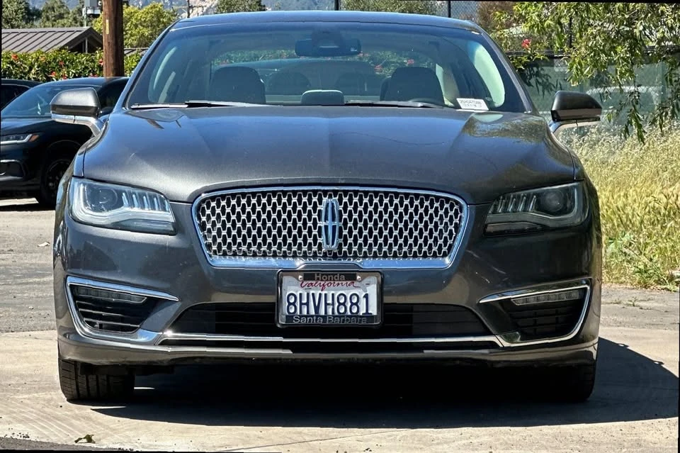 2019 Lincoln MKZ - Image 9 of 10