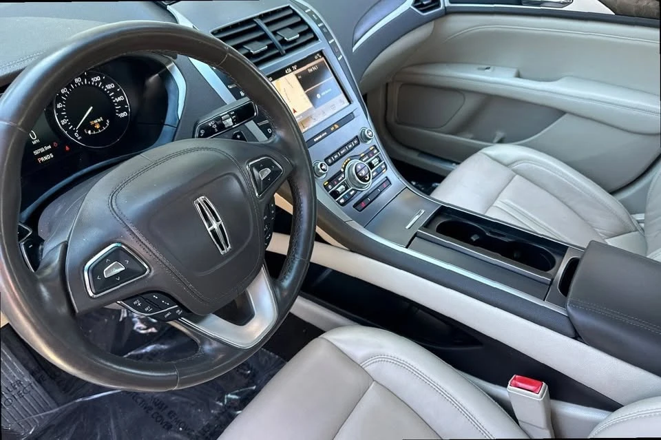 2019 Lincoln MKZ - Image 10 of 10
