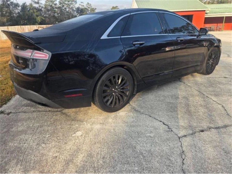2019 Lincoln MKZ - Image 8 of 10