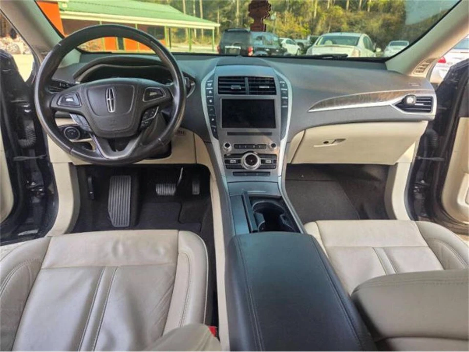 2019 Lincoln MKZ - Image 2 of 10