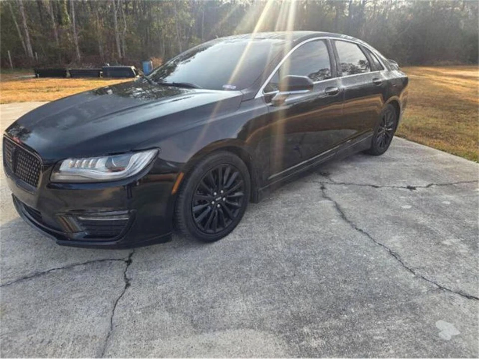 2019 Lincoln MKZ - Image 9 of 10