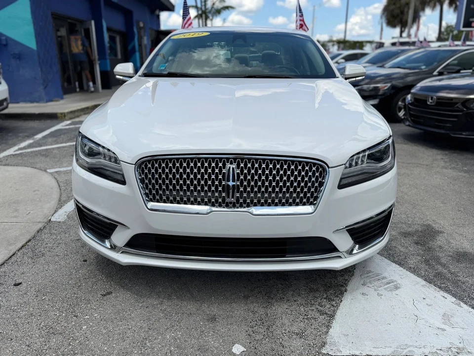 2019 Lincoln MKZ - Image 3 of 31