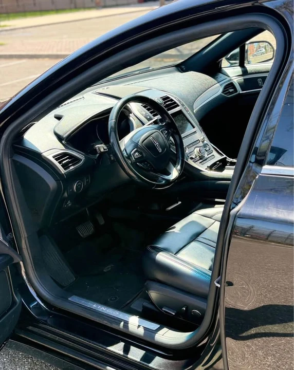 2019 Lincoln MKZ - Image 6 of 12