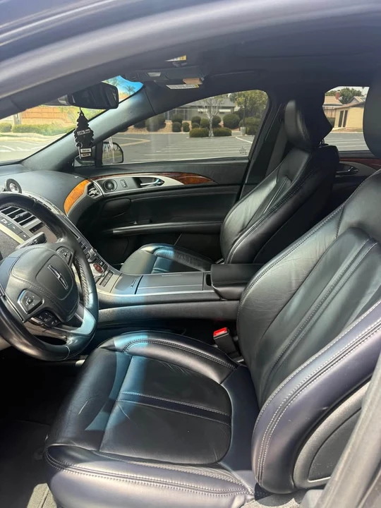 2019 Lincoln MKZ - Image 11 of 16