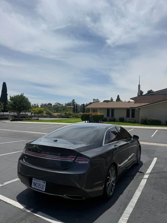 2019 Lincoln MKZ - Image 5 of 16