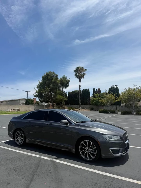 2019 Lincoln MKZ - Image 4 of 16