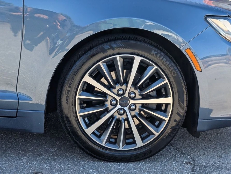 2019 Lincoln MKZ - Image 9 of 12
