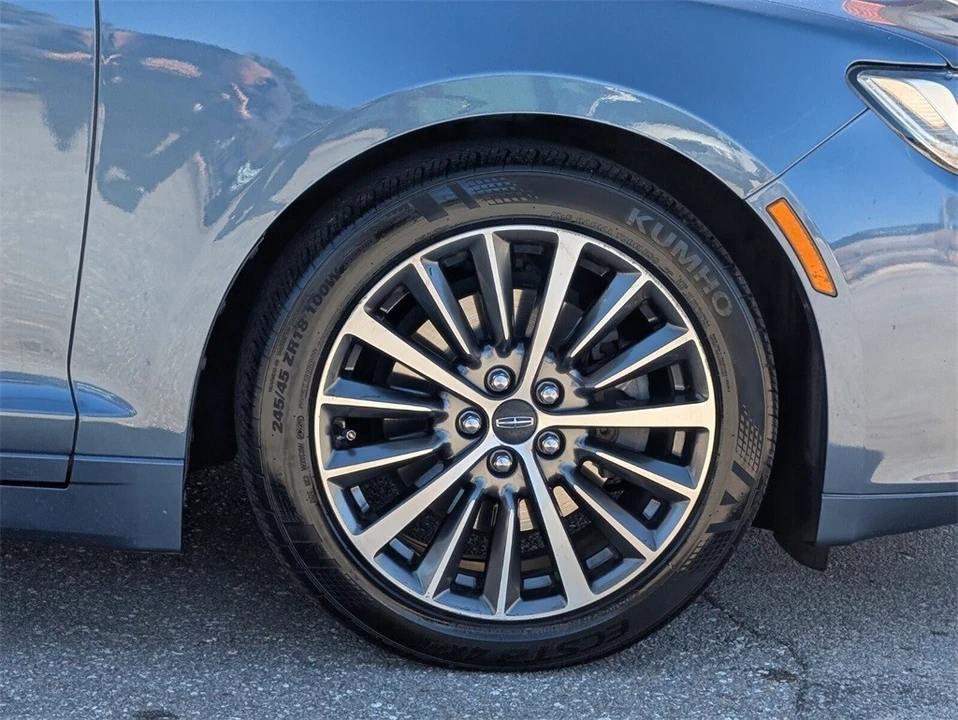 2019 Lincoln MKZ - Image 9 of 21