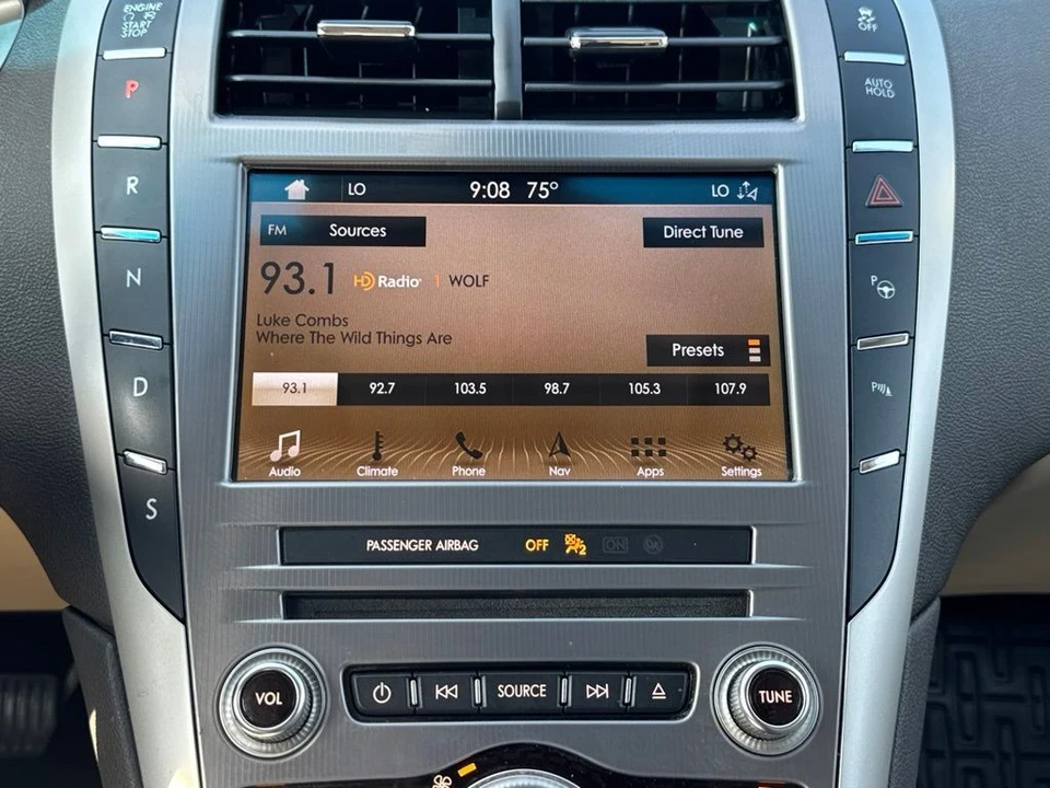 2019 Lincoln MKZ - Image 18 of 31