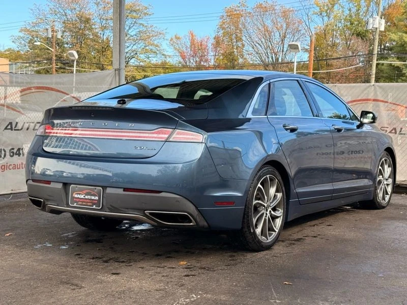 2019 Lincoln MKZ - Image 9 of 12