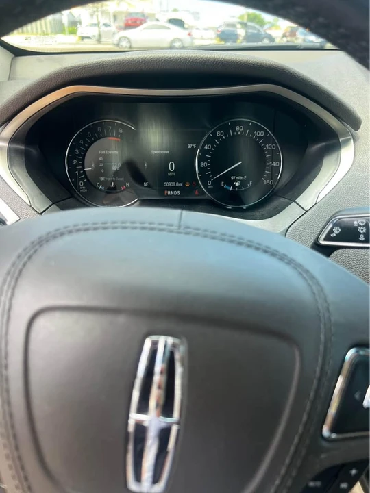 2019 Lincoln MKZ - Image 4 of 6