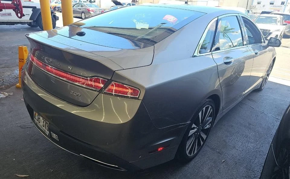 2019 Lincoln MKZ - Image 11 of 20