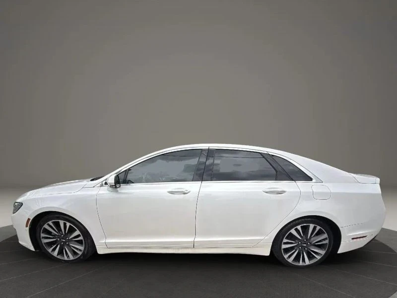 2019 Lincoln MKZ - Image 8 of 12