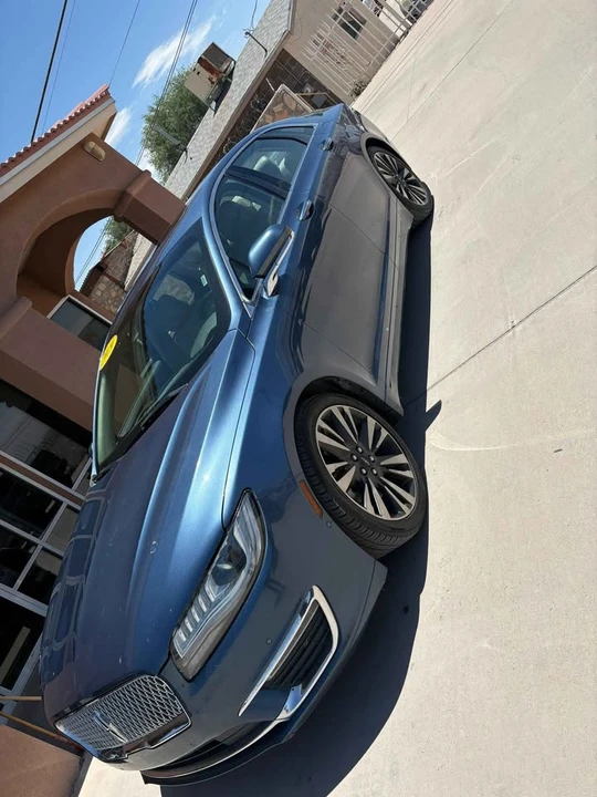 2019 Lincoln MKZ - Image 2 of 15
