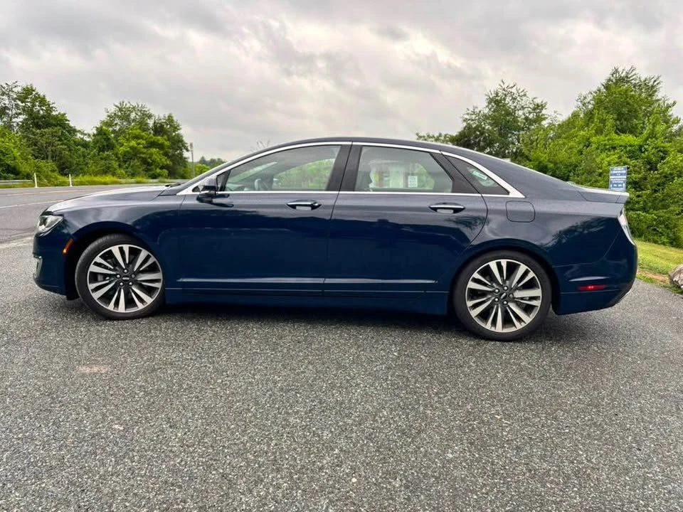 2019 Lincoln MKZ - Image 10 of 18