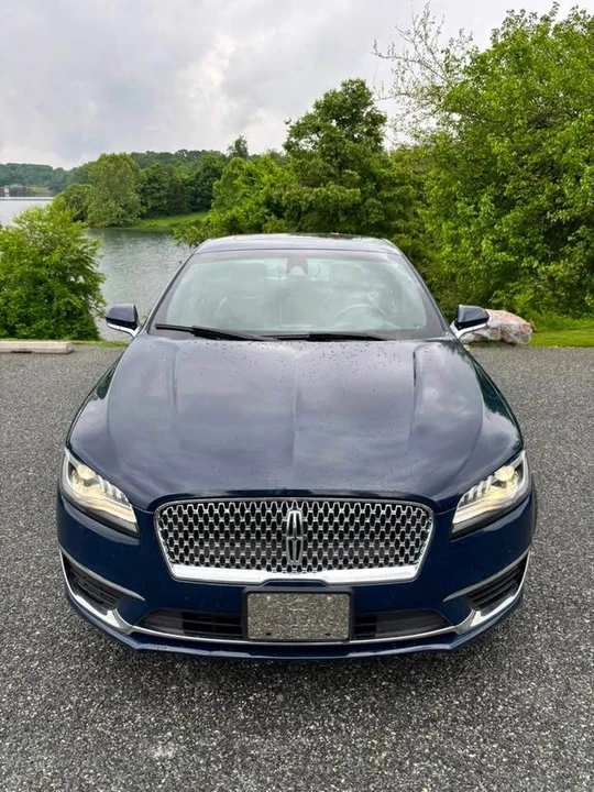 2019 Lincoln MKZ - Image 13 of 18